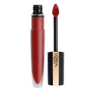 L’Oréal Matte Lip Stain ‘I Am Worth It’